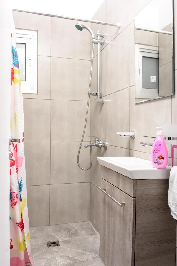 Appartement Valdivian Flat 18 à Larnaca Extérieur photo