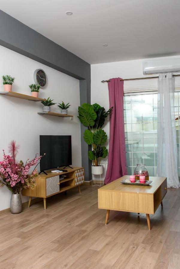 Appartement Valdivian Flat 18 à Larnaca Extérieur photo